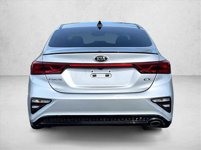 Used 2020 Kia Forte EX w/ EX Special Edition FWD image 4