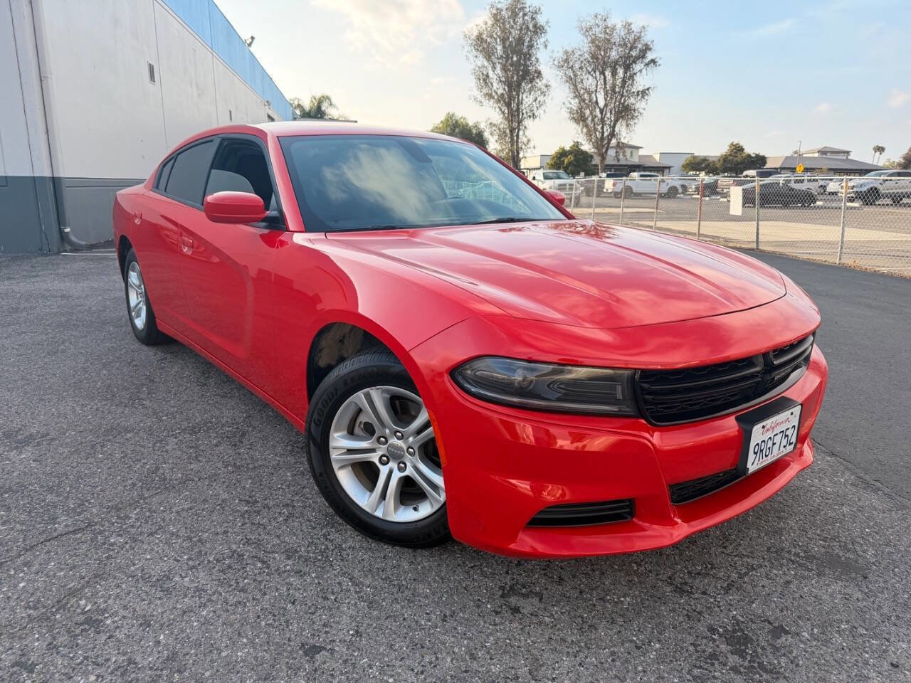 Used 2022 Dodge Charger SXT RWD image 5