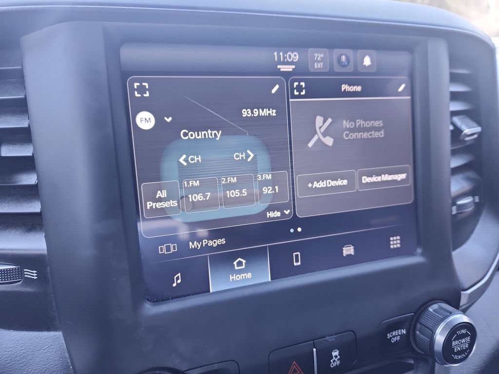 Used 2024 RAM 3500 Tradesman w/ Chrome Appearance Group image 16