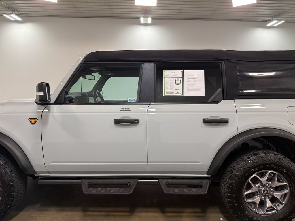 Used 2023 Ford Bronco Badlands AWD/4WD image 37