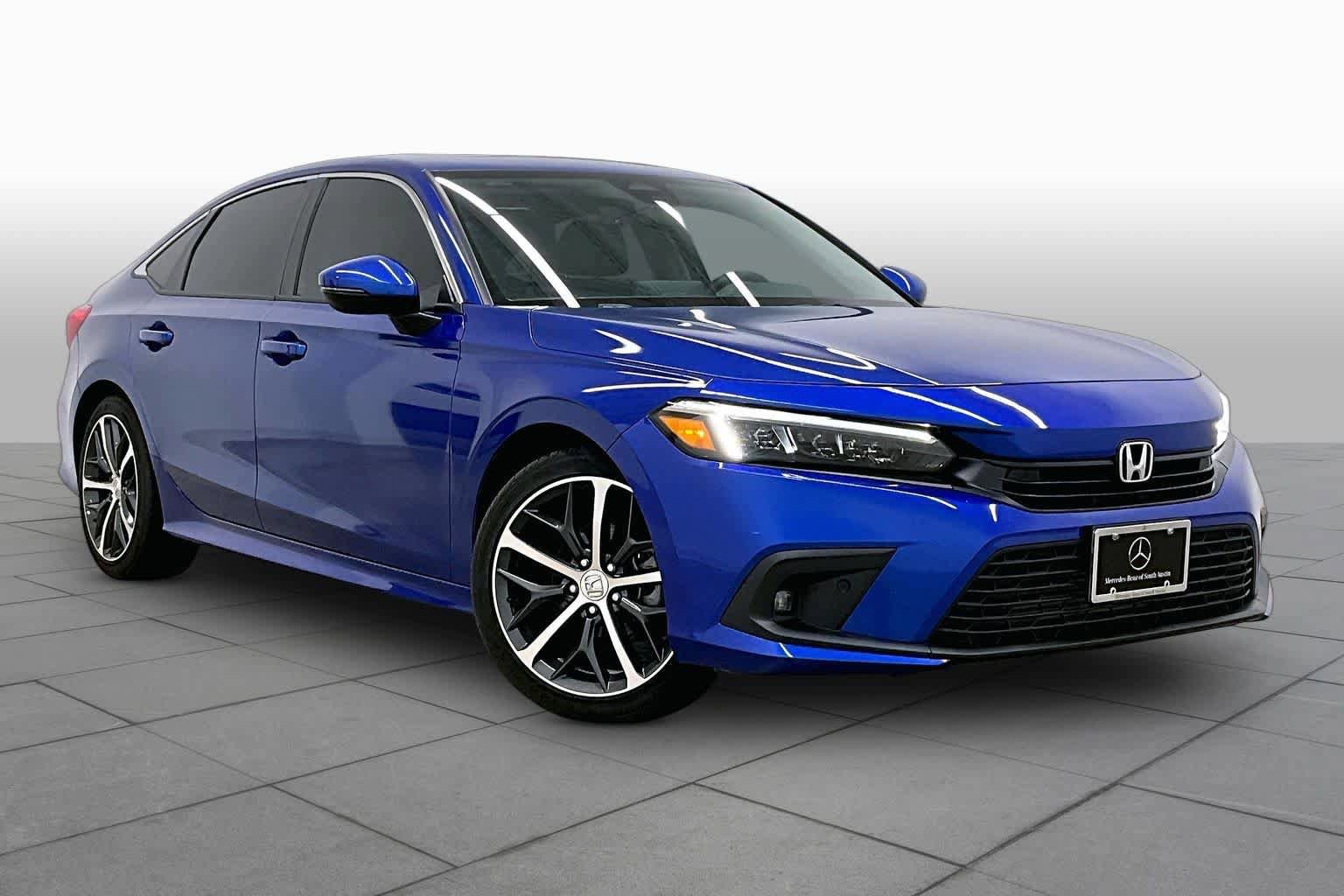 Used 2024 Honda Civic Touring image 3
