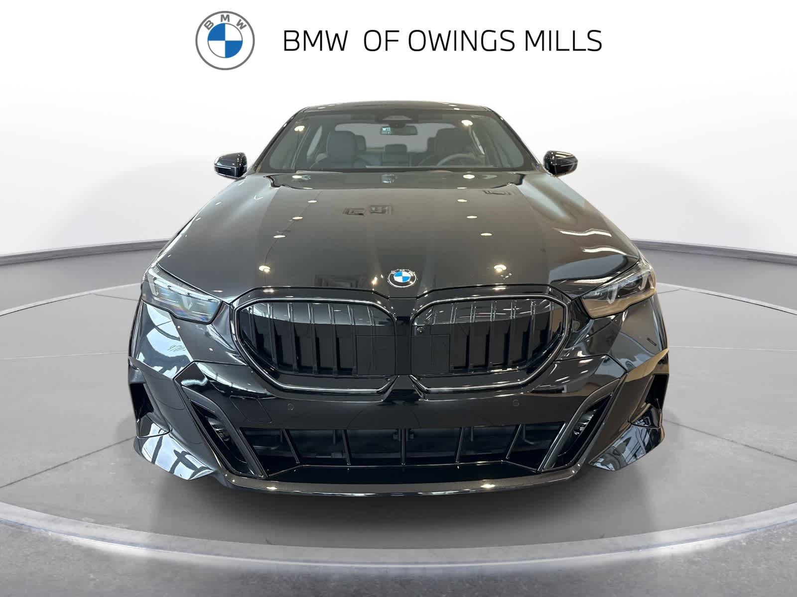 New 2026 BMW 530i xDrive w/ M Sport Package AWD/4WD image 8