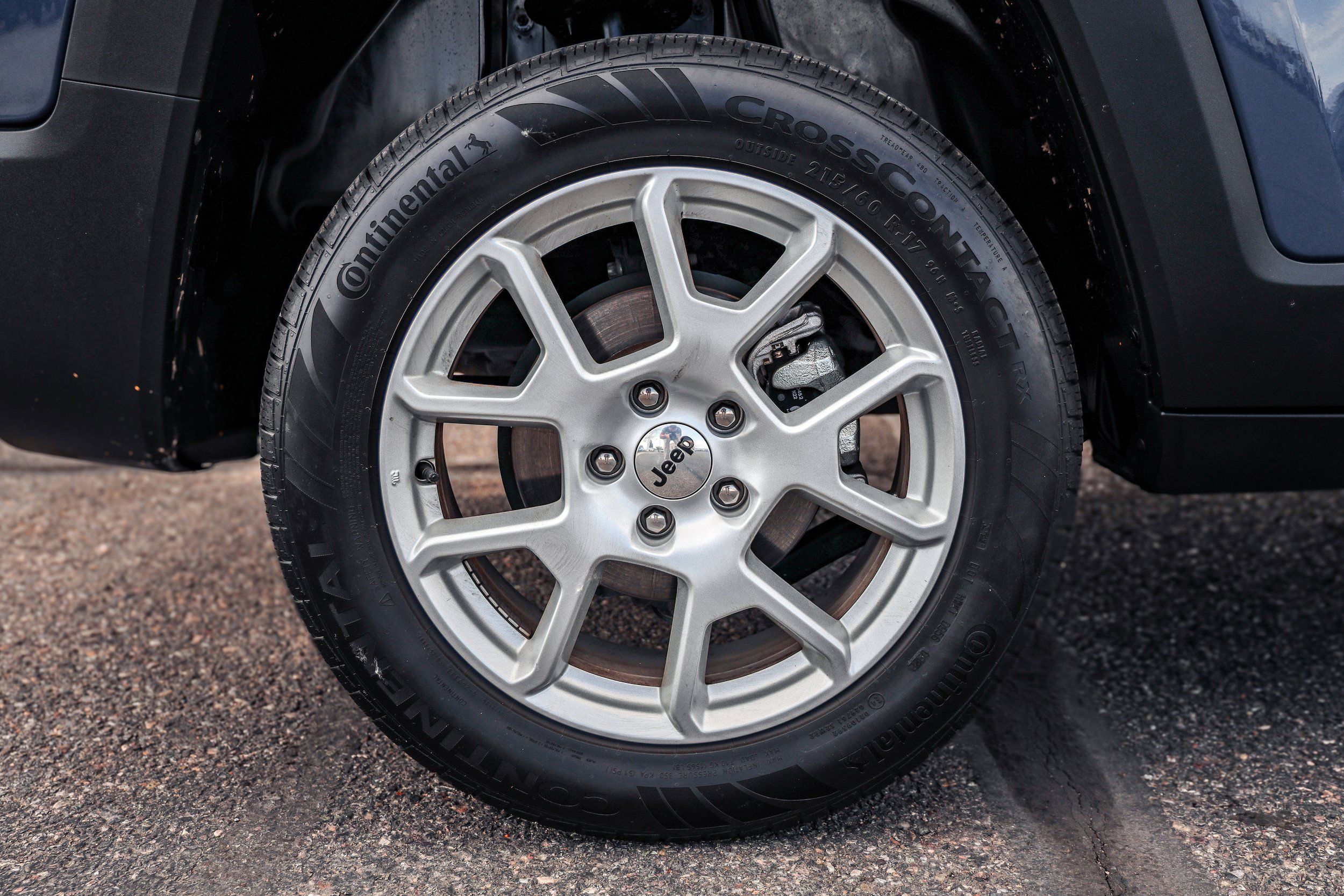 Used 2022 Jeep Renegade Latitude w/ Convenience Group AWD/4WD image 7