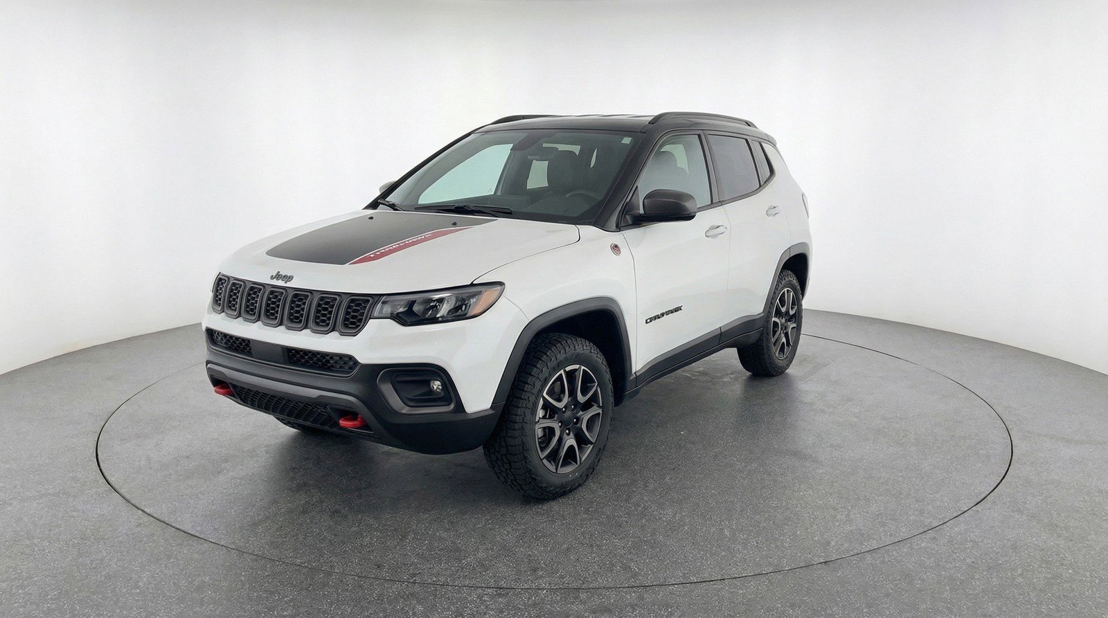 Used 2025 Jeep Compass Trailhawk AWD/4WD image 3