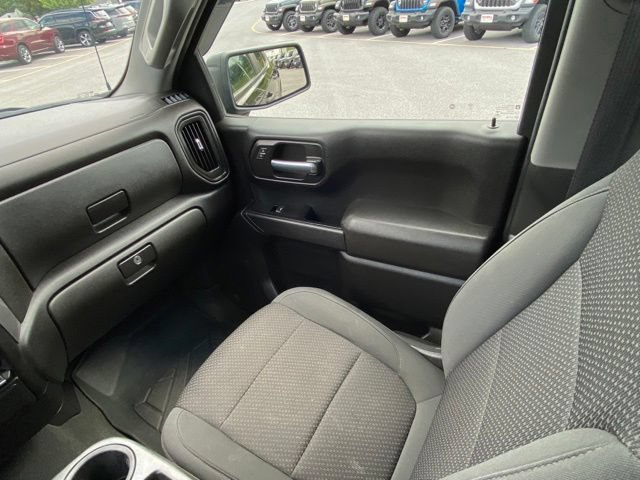 Used 2022 Chevrolet Silverado 1500 Custom Trail Boss AWD/4WD image 27