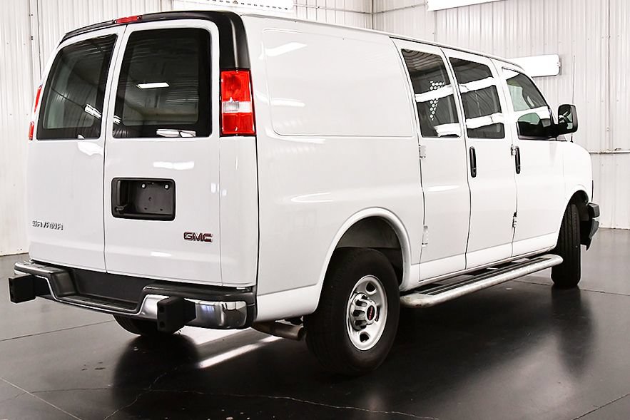 Used 2025 GMC Savana 2500 w/ Driver Convenience Package RWD image 7