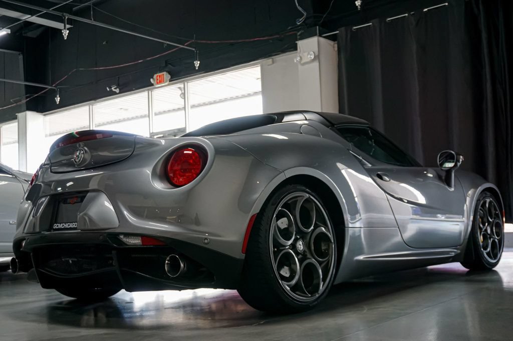 Used 2020 Alfa Romeo 4C Spider w/ Bright Package RWD image 9