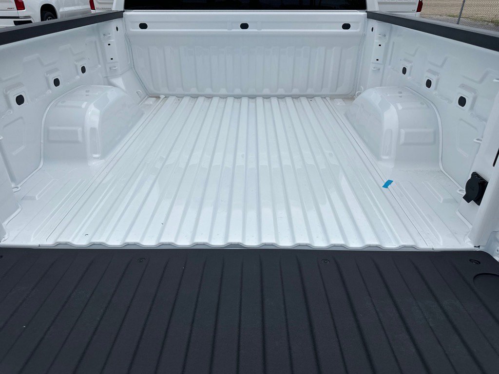 New 2025 GMC Sierra 1500 Pro w/ Graphite Edition image 22