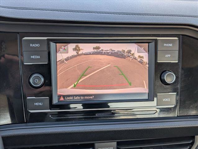 Used 2024 Volkswagen Jetta SE image 18