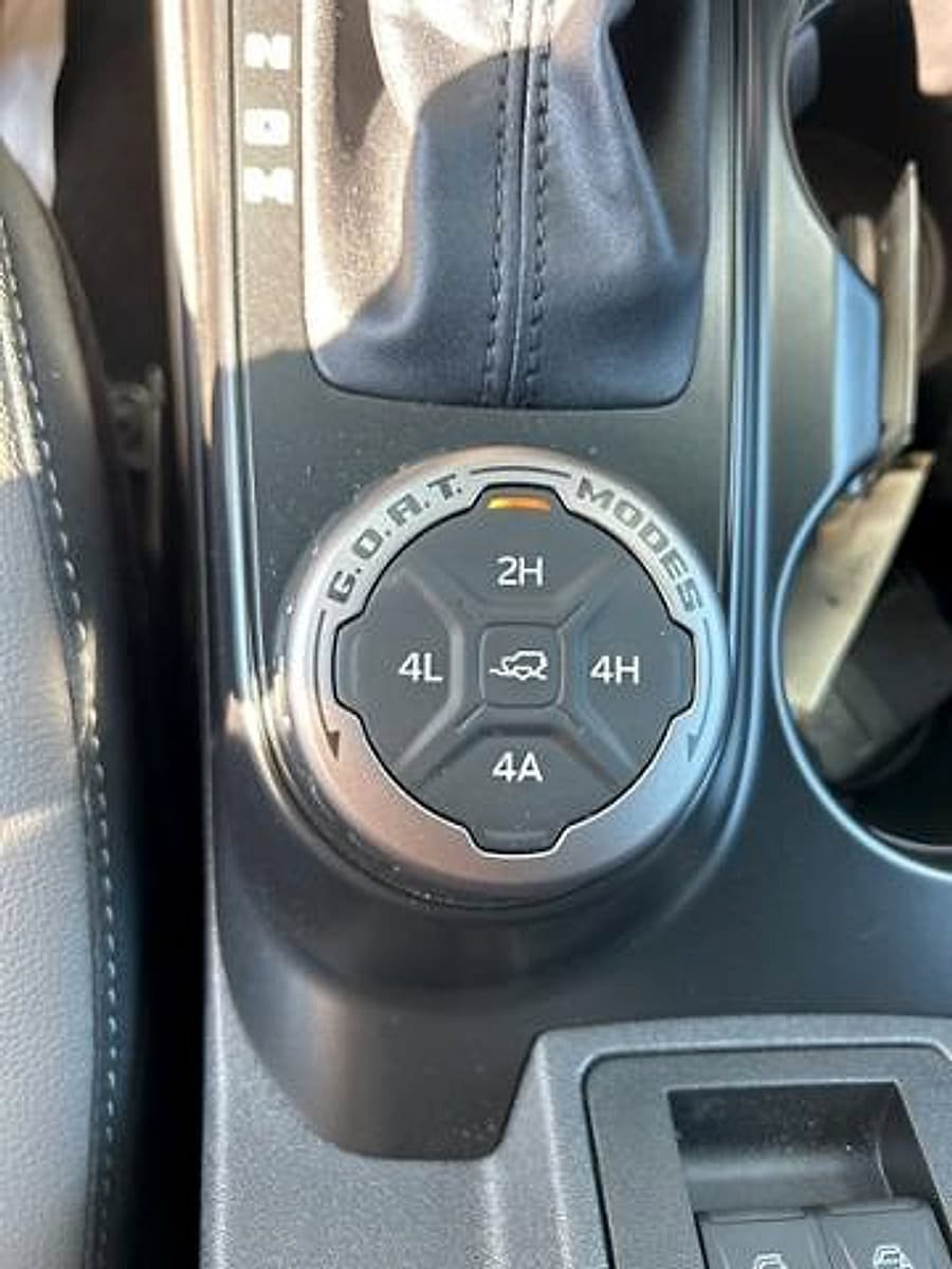 New 2024 Ford Bronco Outer Banks w/ Sasquatch Package AWD/4WD image 22