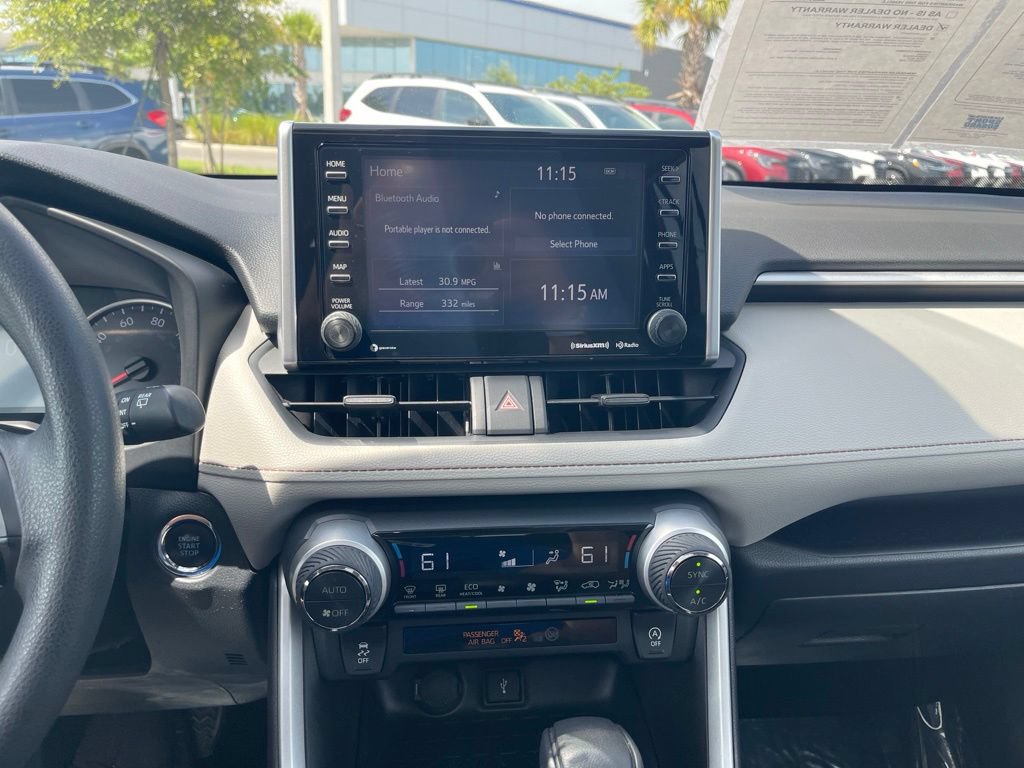 Used 2021 Toyota RAV4 XLE w/ Convenience Package FWD image 14