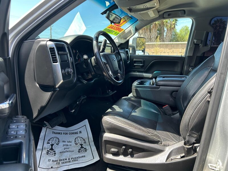 Used 2018 Chevrolet Silverado 1500 LT w/ All Star Edition RWD image 11