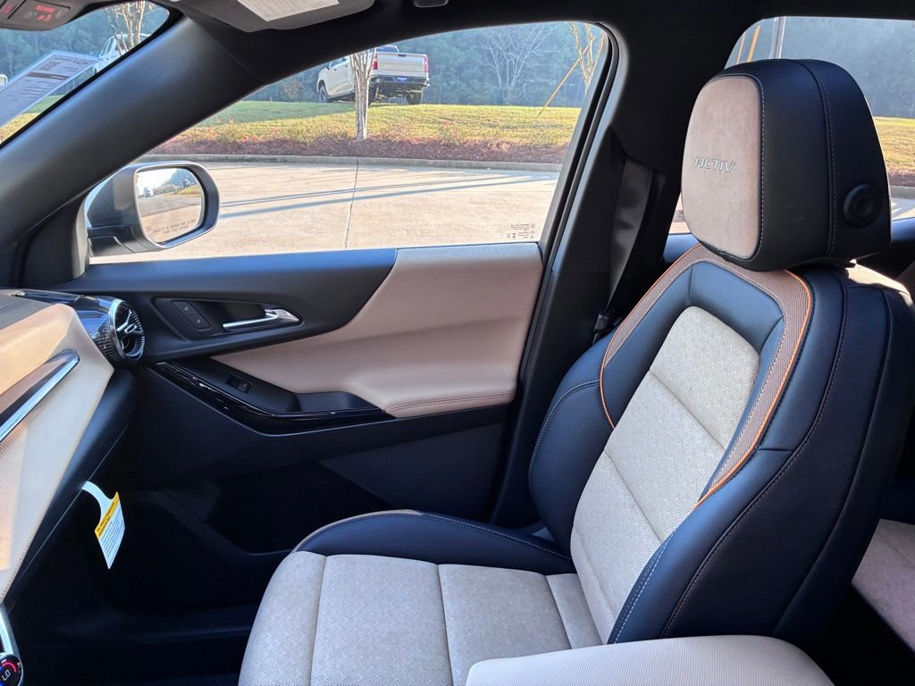 New 2026 Chevrolet Equinox ACTIV w/ Convenience Package III image 32