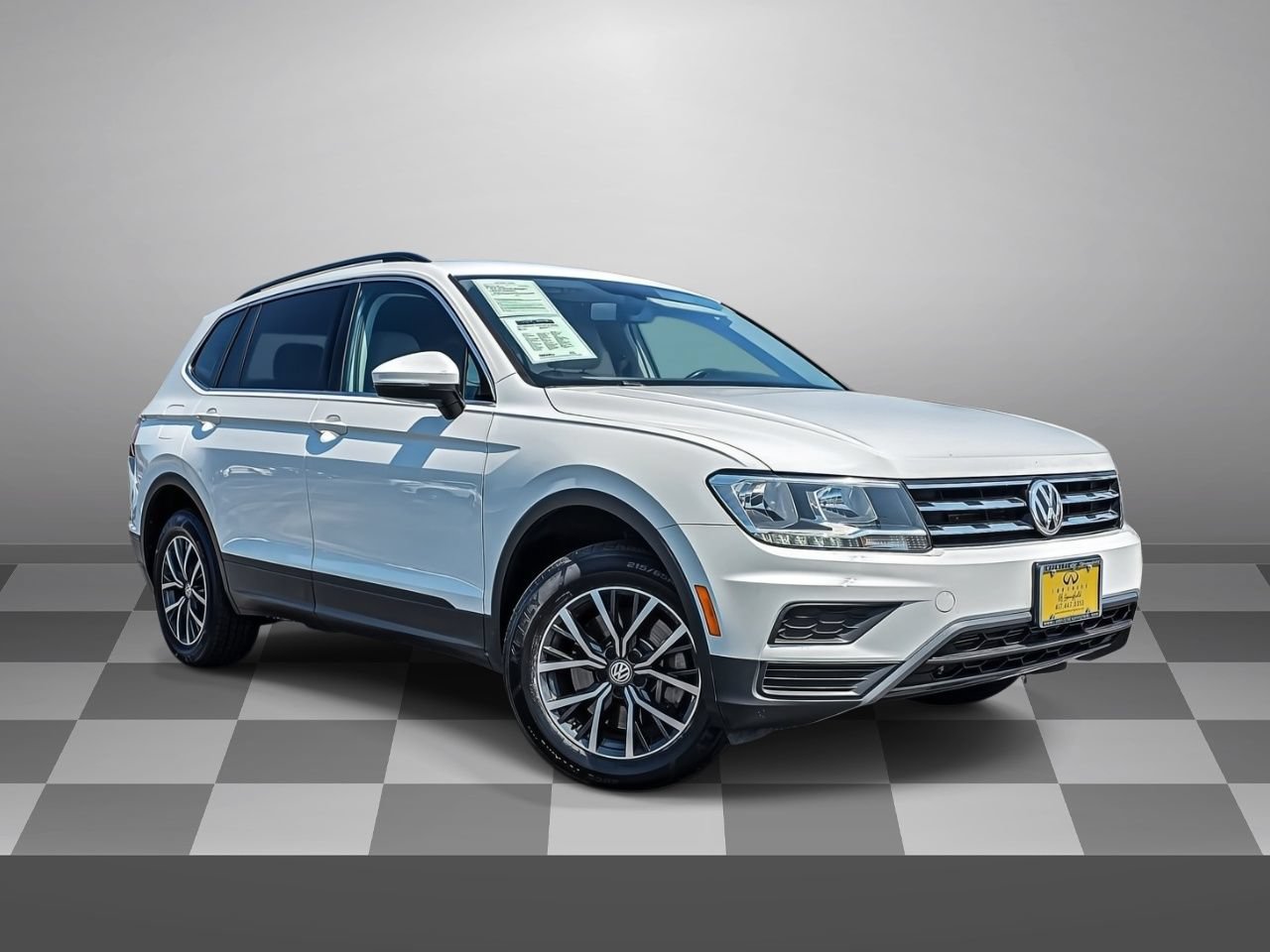 Used 2019 Volkswagen Tiguan SE AWD/4WD image 1