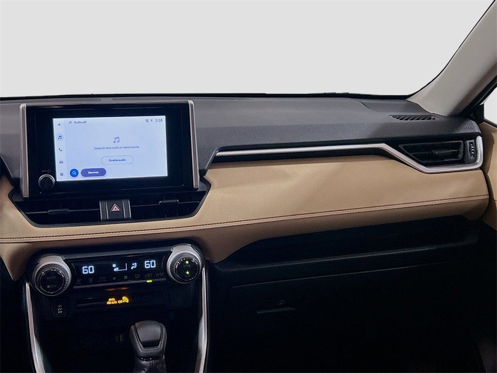 Used 2025 Toyota RAV4 XLE image 20