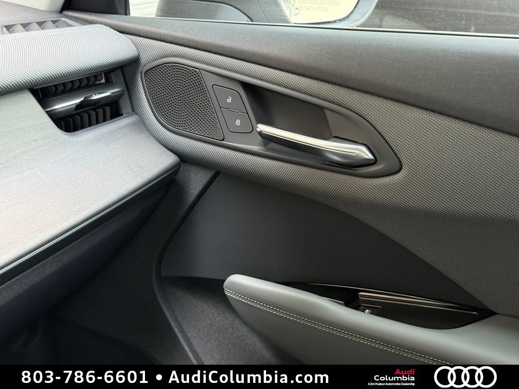 New 2026 Audi Q3 quattro 2.0T AWD/4WD image 36