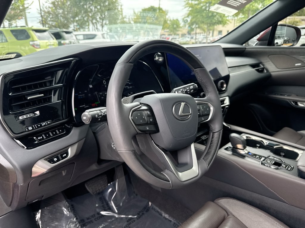 Used 2025 Lexus RX 350 w/ Convenience Package AWD/4WD image 22