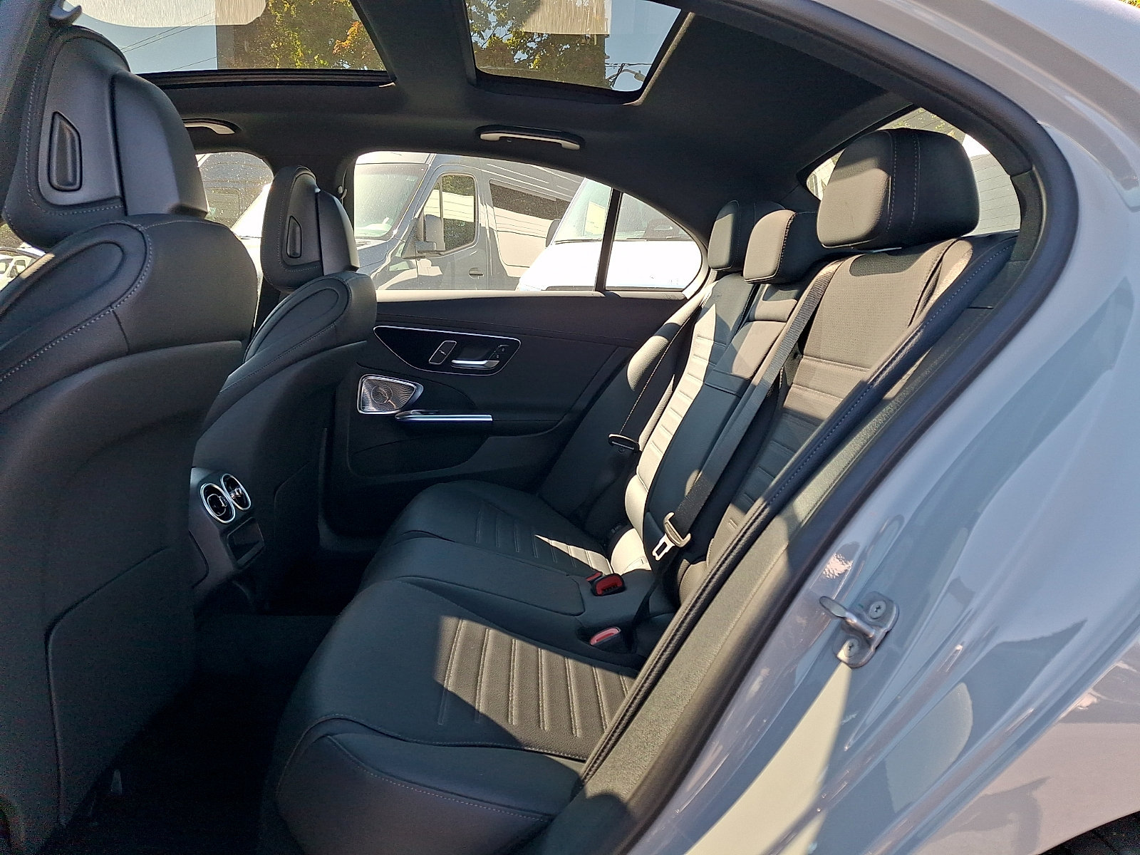New 2026 Mercedes-Benz C 300 4MATIC Sedan image 6