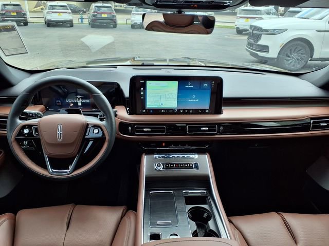New 2026 Lincoln Aviator Reserve AWD/4WD image 11
