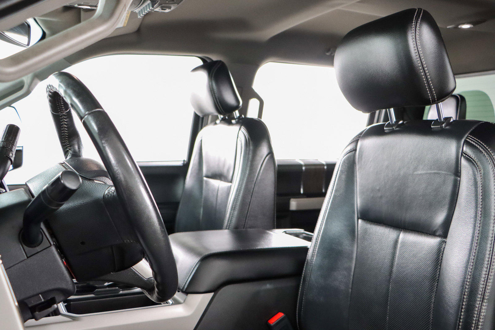 Used 2020 Ford F250 Lariat w/ Lariat Value Package image 25