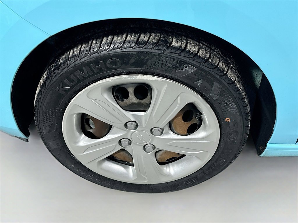 Used 2021 Chevrolet Spark LS image 30