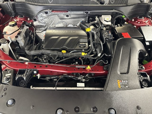 Used 2025 Chevrolet Trax LT FWD image 27
