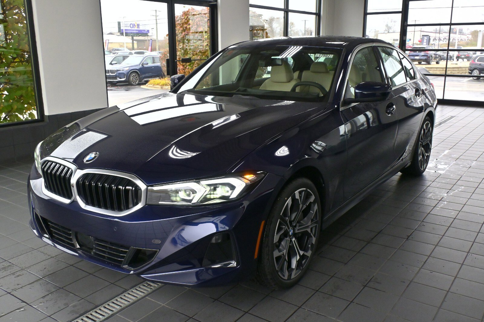 New 2026 BMW 330i xDrive Sedan w/ Premium Package image 7