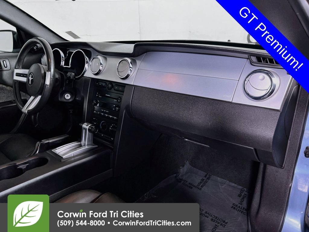 Used 2006 Ford Mustang GT Premium RWD image 24