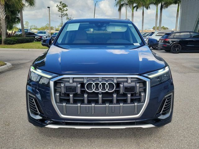 Used 2025 Audi Q7 3.0T Premium Plus w/ Premium Plus Package image 3