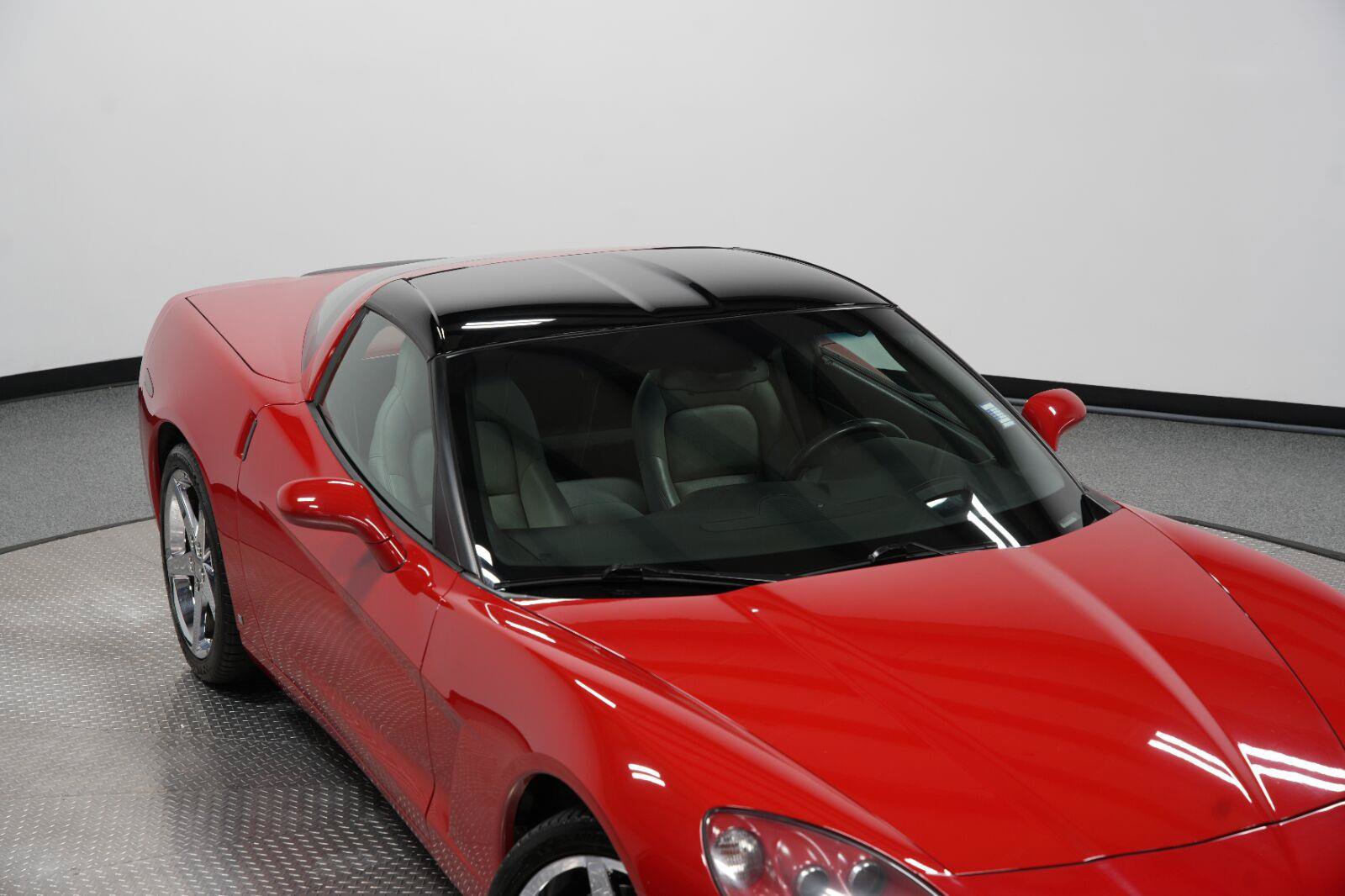 Used 2007 Chevrolet Corvette Coupe w/ Preferred Equipment Group RWD image 62