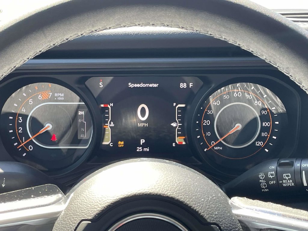 New 2027 Jeep Wrangler Unlimited Sahara AWD/4WD image 29