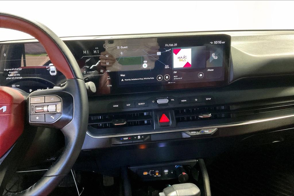 Used 2025 Kia K4 GT-Line w/ GT-Line Premium Package image 8