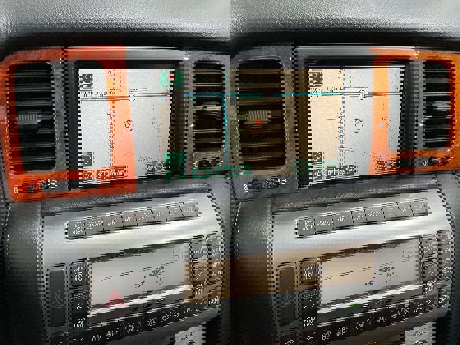 Used 2005 Lexus SC 430 Convertible image 20