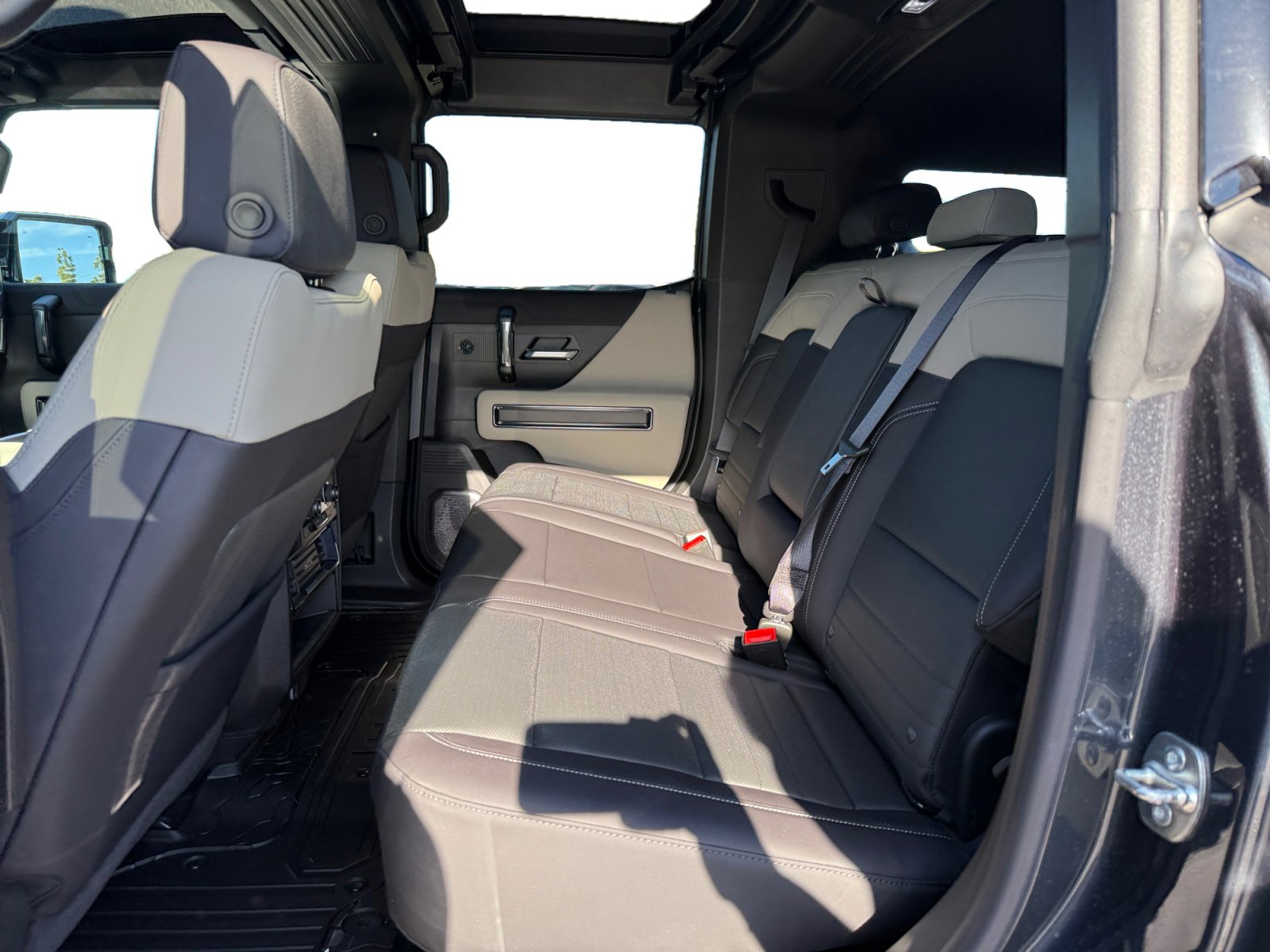 New 2026 GMC Hummer EV SUV image 16