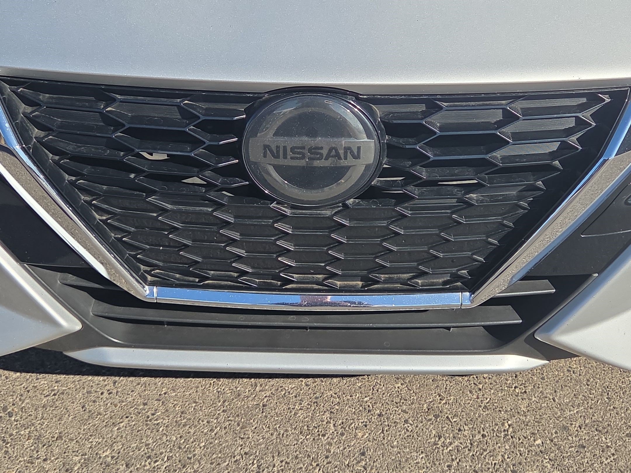 Used 2020 Nissan Sentra SV FWD image 9