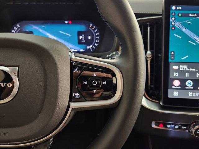 New 2026 Volvo XC90 B6 Plus w/ Protection Package Premier image 29