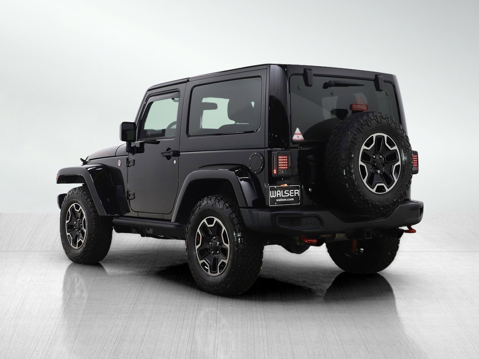 Used 2016 Jeep Wrangler Rubicon image 3