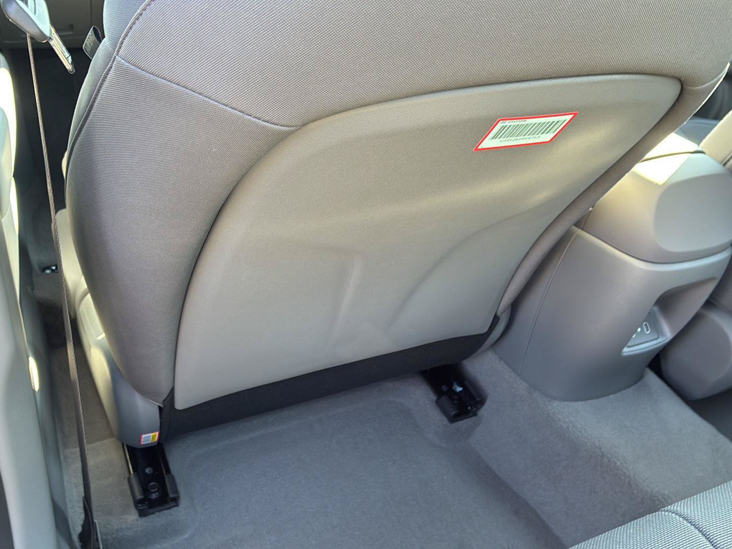 Used 2026 Hyundai Elantra SE FWD image 26