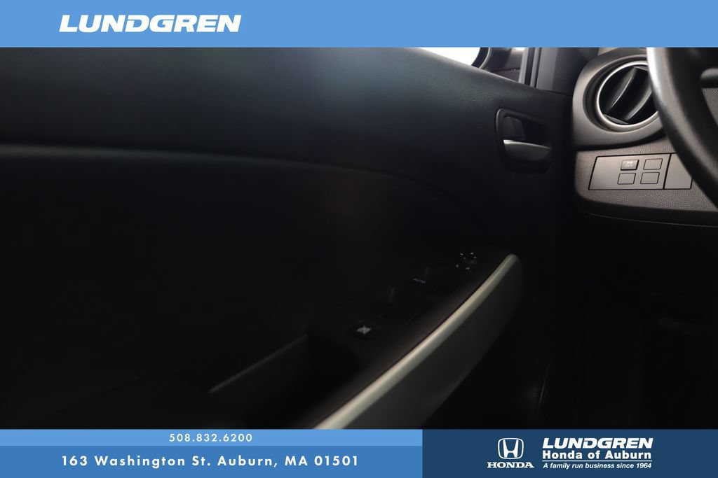 Used 2013 MAZDA MAZDA2 Sport FWD image 24