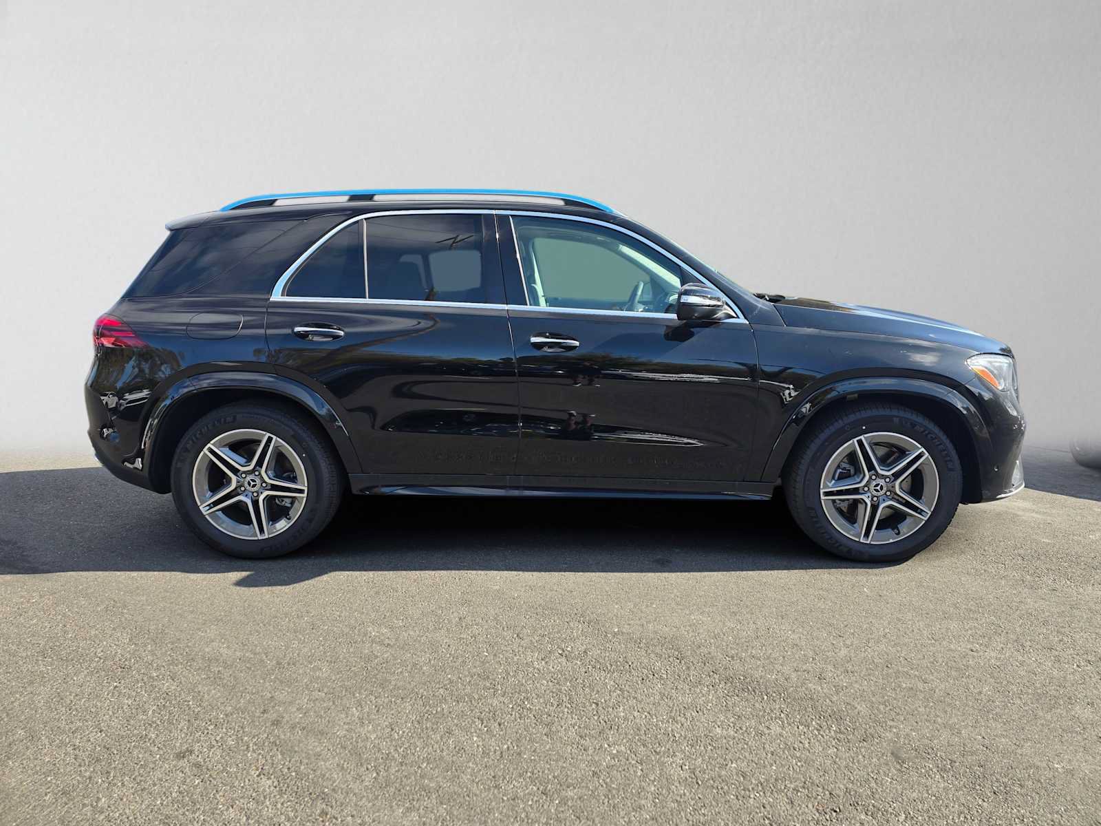 New 2026 Mercedes-Benz GLE 450 4MATIC image 2