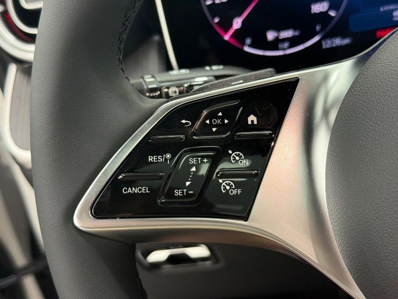 New 2025 Mercedes-Benz GLC 300 4MATIC image 11