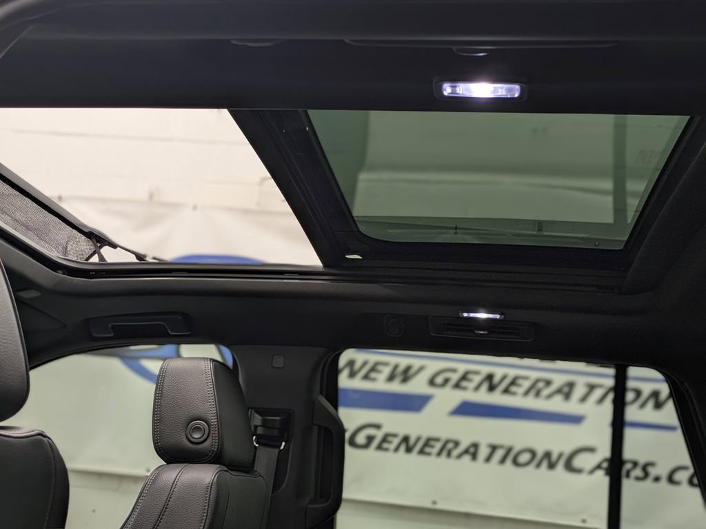 Used 2024 GMC Yukon Denali image 5