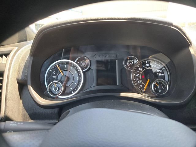 Used 2021 RAM 2500 Tradesman w/ Chrome Appearance Group AWD/4WD image 28