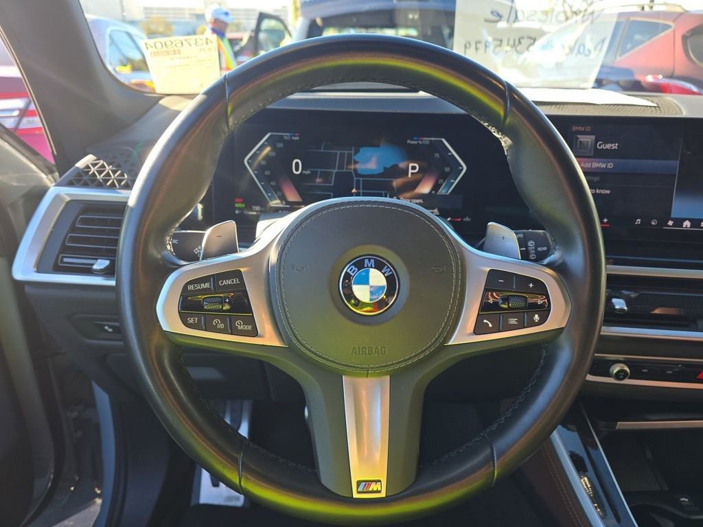 Used 2024 BMW X5 sDrive40i w/ M Sport Package image 8