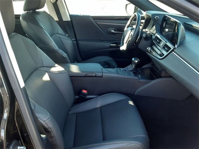 Used 2022 Lexus ES 350 image 29