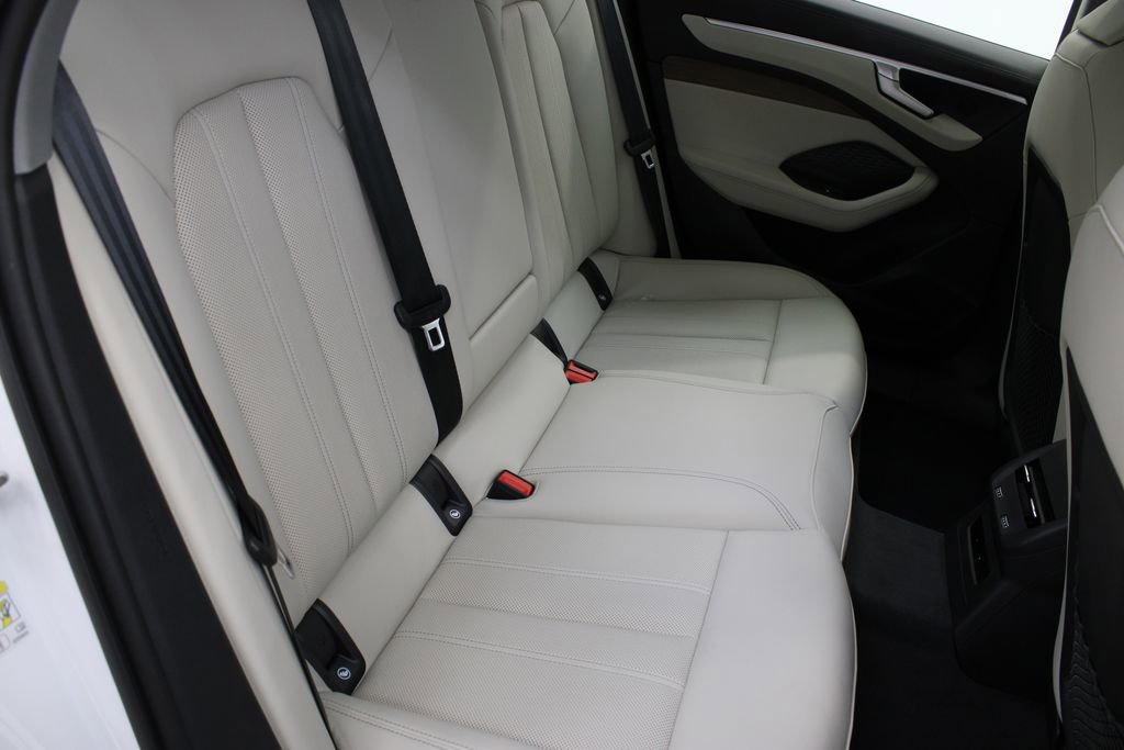 New 2026 Audi A6 Premium image 20