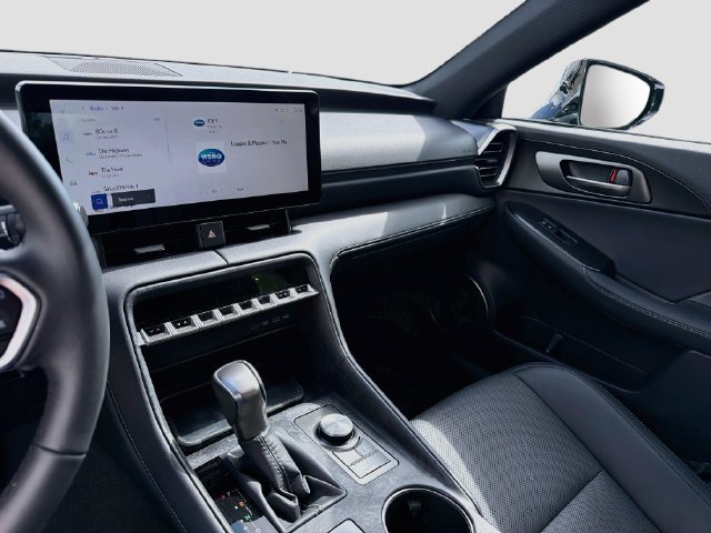 Used 2026 Lexus IS 350 F Sport RWD image 26