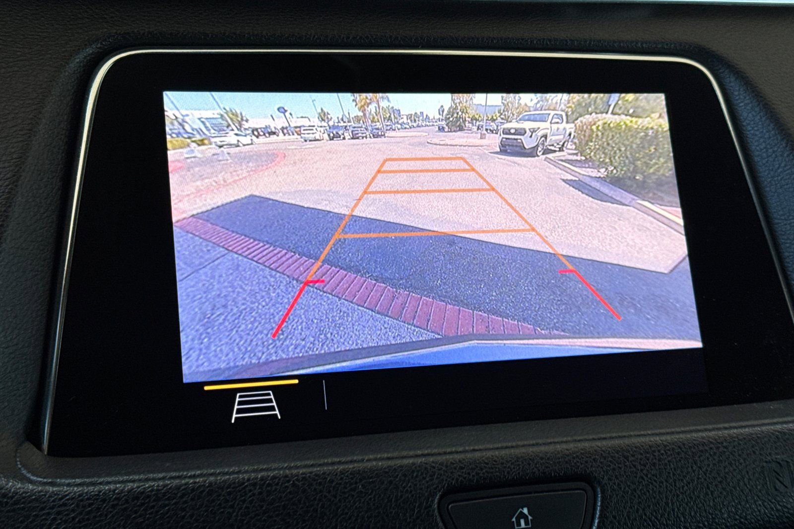 Used 2019 Cadillac XT4 Sport w/ Driver Awareness Package image 18