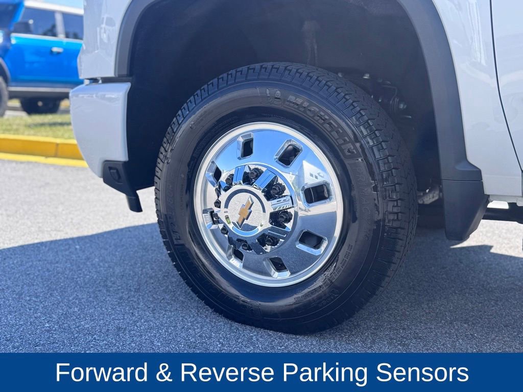Used 2025 Chevrolet Silverado 3500 High Country w/ High Country Premium Package image 5