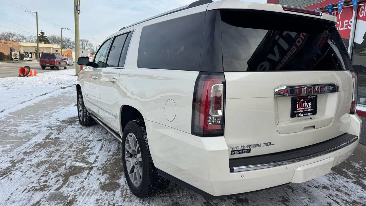 Used 2015 GMC Yukon XL Denali w/ Premium Package image 8
